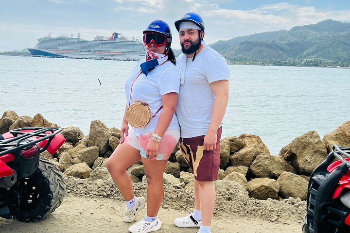 4-Wheel on the road - Photo 1 of 23